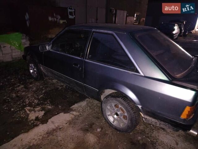 Серый Форд Эскорт, объемом двигателя 1.3 л и пробегом 161 тыс. км за 706 $, фото 12 на Automoto.ua