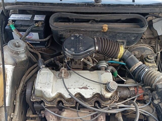 Серый Форд Эскорт, объемом двигателя 1.3 л и пробегом 287 тыс. км за 792 $, фото 6 на Automoto.ua