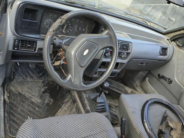 Серый Форд Эскорт, объемом двигателя 0 л и пробегом 42 тыс. км за 238 $, фото 3 на Automoto.ua