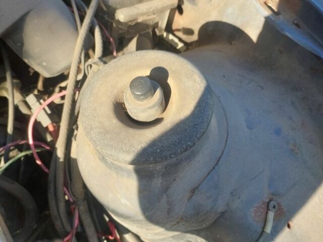 Серый Форд Эскорт, объемом двигателя 2 л и пробегом 300 тыс. км за 300 $, фото 6 на Automoto.ua