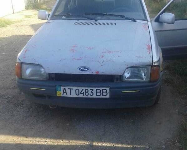 Сірий Форд Ескорт, об'ємом двигуна 1.4 л та пробігом 134 тис. км за 600 $, фото 2 на Automoto.ua