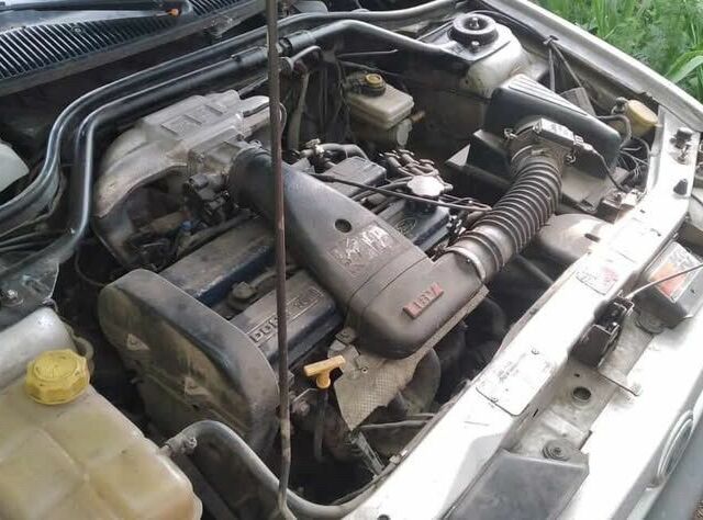 Серый Форд Эскорт, объемом двигателя 1.6 л и пробегом 200 тыс. км за 500 $, фото 2 на Automoto.ua