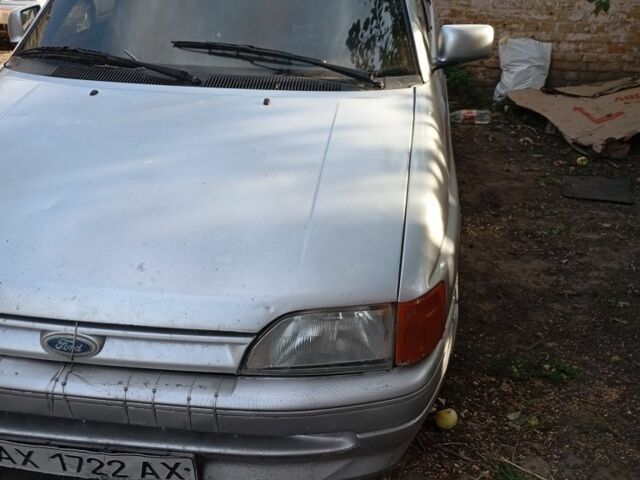 Серый Форд Эскорт, объемом двигателя 1.6 л и пробегом 38 тыс. км за 680 $, фото 6 на Automoto.ua