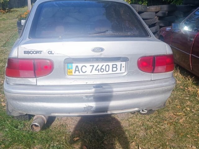 Сірий Форд Ескорт, об'ємом двигуна 1.4 л та пробігом 134 тис. км за 727 $, фото 7 на Automoto.ua