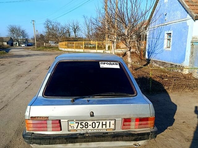 Сірий Форд Ескорт, об'ємом двигуна 1.8 л та пробігом 300 тис. км за 999 $, фото 1 на Automoto.ua