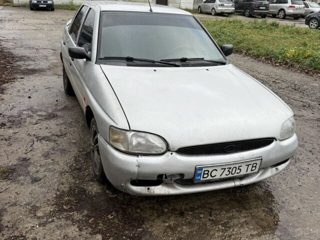 Сірий Форд Ескорт, об'ємом двигуна 1.6 л та пробігом 250 тис. км за 450 $, фото 1 на Automoto.ua