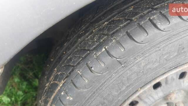 Серый Форд Эскорт, объемом двигателя 1.3 л и пробегом 1114 тыс. км за 1800 $, фото 6 на Automoto.ua