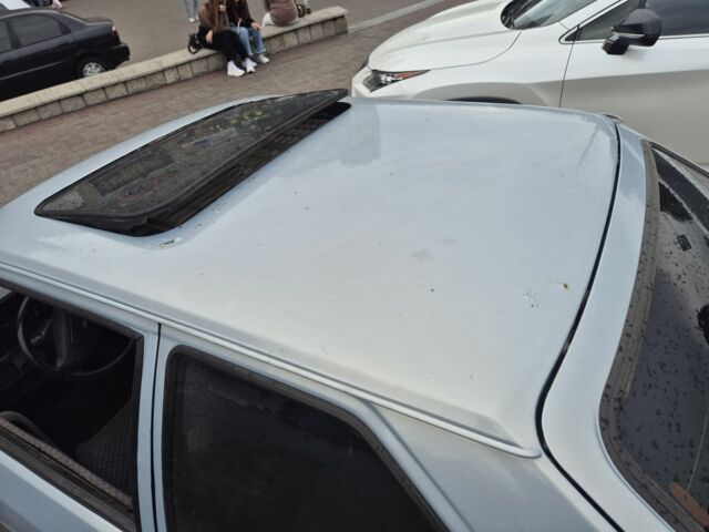 Серый Форд Эскорт, объемом двигателя 1.3 л и пробегом 169 тыс. км за 900 $, фото 5 на Automoto.ua