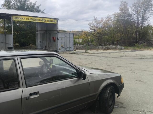 Форд Ескорт 1989 у Черкасах на Automoto.ua Сірий Форд Ескорт, об'ємом двигуна 1.3 л та пробігом 87 тис. км за 480 $, фото 2 на Automoto.ua