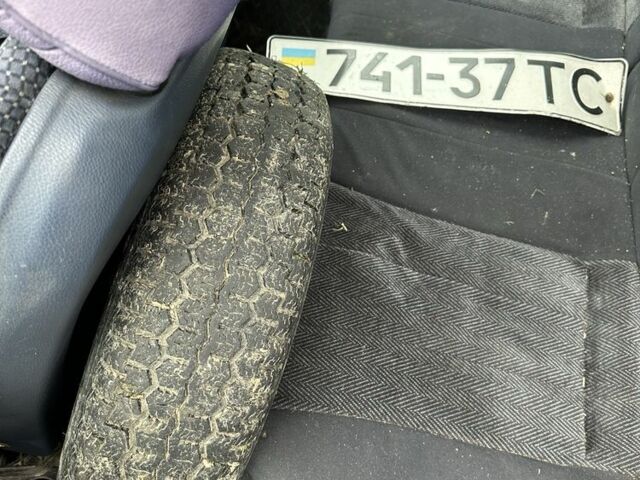 Серый Форд Эскорт, объемом двигателя 1.3 л и пробегом 67 тыс. км за 350 $, фото 9 на Automoto.ua