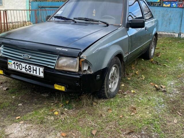 Серый Форд Эскорт, объемом двигателя 0 л и пробегом 10 тыс. км за 600 $, фото 1 на Automoto.ua