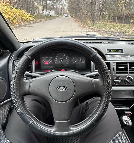 Сірий Форд Ескорт, об'ємом двигуна 1.8 л та пробігом 350 тис. км за 2700 $, фото 11 на Automoto.ua
