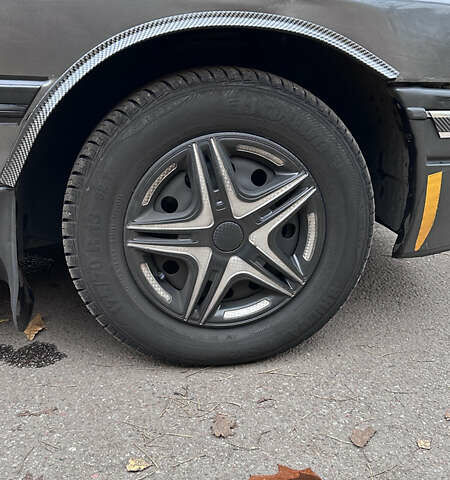 Сірий Форд Ескорт, об'ємом двигуна 1.8 л та пробігом 350 тис. км за 2700 $, фото 21 на Automoto.ua