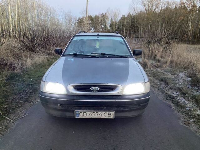 Серый Форд Эскорт, объемом двигателя 1.8 л и пробегом 9 тыс. км за 782 $, фото 3 на Automoto.ua