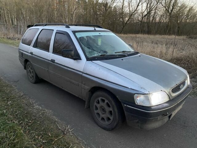 Серый Форд Эскорт, объемом двигателя 1.8 л и пробегом 9 тыс. км за 782 $, фото 1 на Automoto.ua