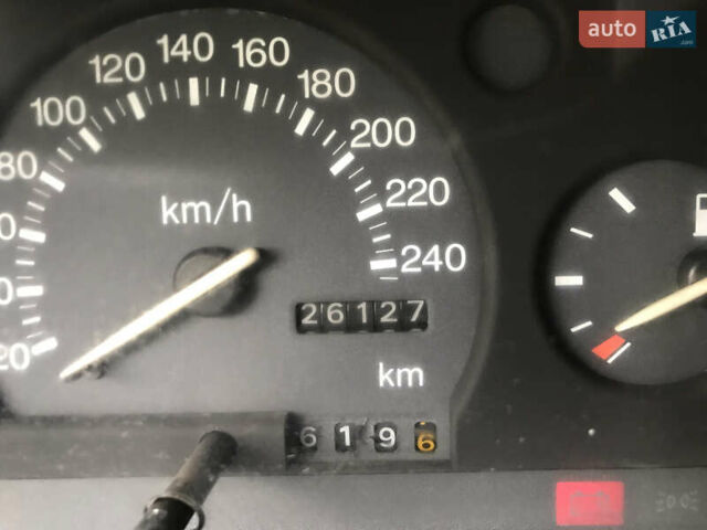 Серый Форд Эскорт, объемом двигателя 1.75 л и пробегом 300 тыс. км за 2000 $, фото 2 на Automoto.ua