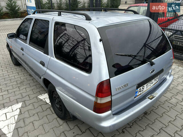 Серый Форд Эскорт, объемом двигателя 1.59 л и пробегом 350 тыс. км за 850 $, фото 13 на Automoto.ua