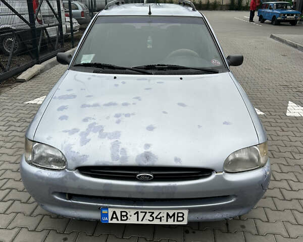 Серый Форд Эскорт, объемом двигателя 1.59 л и пробегом 350 тыс. км за 850 $, фото 5 на Automoto.ua