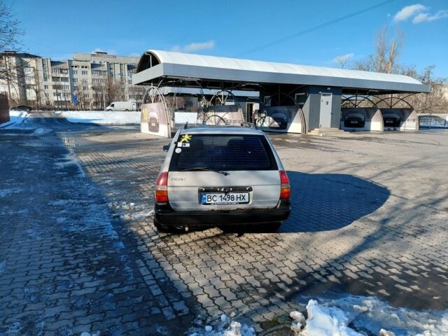 Сірий Форд Ескорт, об'ємом двигуна 1.8 л та пробігом 289 тис. км за 1000 $, фото 5 на Automoto.ua