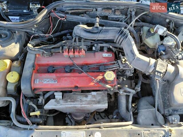 Сірий Форд Ескорт, об'ємом двигуна 1.8 л та пробігом 289 тис. км за 1000 $, фото 18 на Automoto.ua