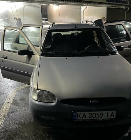 Серый Форд Эскорт, объемом двигателя 1.6 л и пробегом 602 тыс. км за 3000 $, фото 19 на Automoto.ua