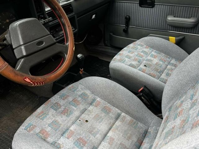 Серый Форд Эскорт, объемом двигателя 1.1 л и пробегом 360 тыс. км за 500 $, фото 5 на Automoto.ua