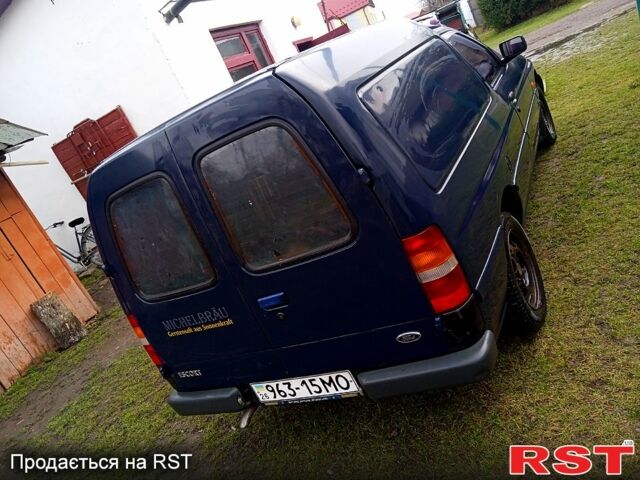 Синий Форд Эскорт, объемом двигателя 1.4 л и пробегом 197 тыс. км за 840 $, фото 3 на Automoto.ua