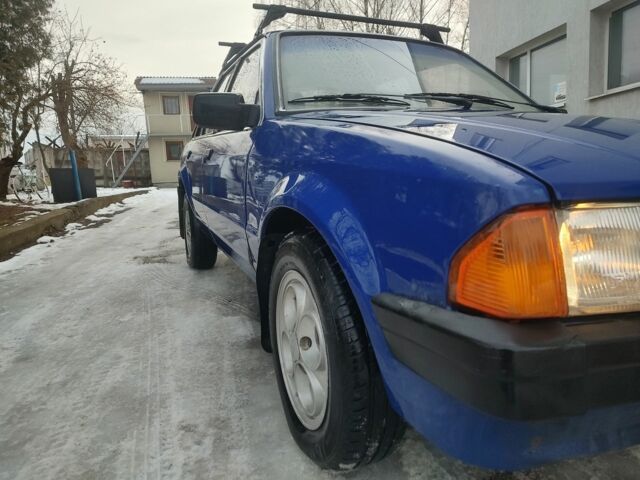 Синий Форд Эскорт, объемом двигателя 1.1 л и пробегом 77 тыс. км за 649 $, фото 17 на Automoto.ua