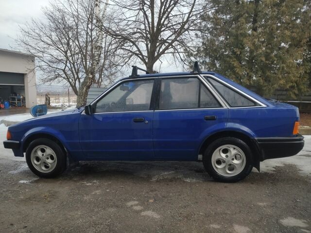 Синий Форд Эскорт, объемом двигателя 1.1 л и пробегом 77 тыс. км за 649 $, фото 15 на Automoto.ua