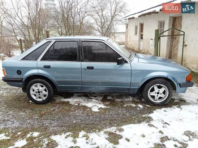 Синий Форд Эскорт, объемом двигателя 1.6 л и пробегом 184 тыс. км за 950 $, фото 9 на Automoto.ua