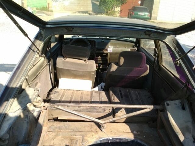 Синий Форд Эскорт, объемом двигателя 0 л и пробегом 1000 тыс. км за 800 $, фото 6 на Automoto.ua