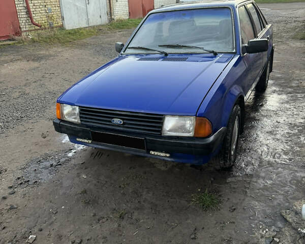 Синий Форд Эскорт, объемом двигателя 1.1 л и пробегом 69 тыс. км за 750 $, фото 3 на Automoto.ua