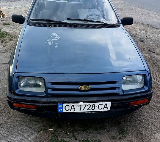 Синий Форд Эскорт, объемом двигателя 1.6 л и пробегом 300 тыс. км за 500 $, фото 3 на Automoto.ua