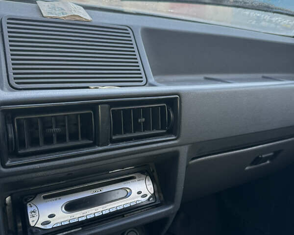 Синий Форд Эскорт, объемом двигателя 1.1 л и пробегом 69 тыс. км за 750 $, фото 11 на Automoto.ua