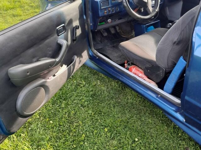 Синій Форд Ескорт, об'ємом двигуна 1.6 л та пробігом 300 тис. км за 1500 $, фото 4 на Automoto.ua