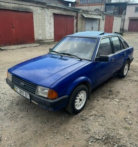 Синий Форд Эскорт, объемом двигателя 1.1 л и пробегом 69 тыс. км за 950 $, фото 4 на Automoto.ua