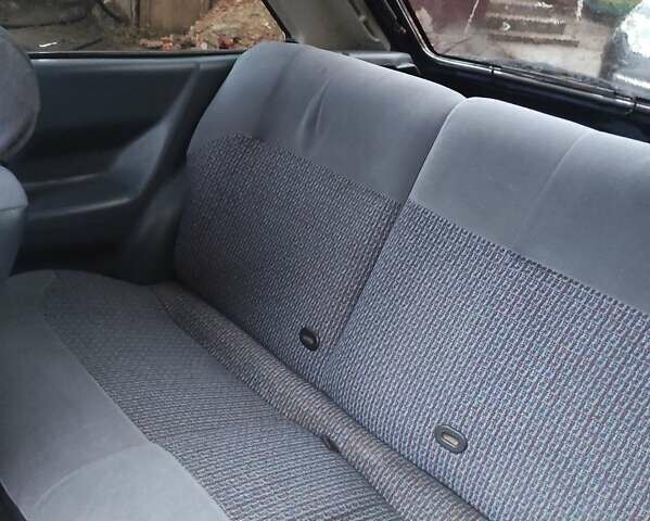 Синий Форд Эскорт, объемом двигателя 1.4 л и пробегом 100 тыс. км за 700 $, фото 7 на Automoto.ua