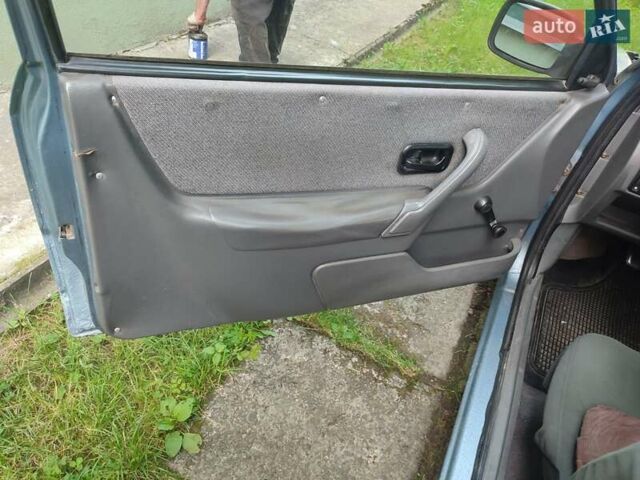 Синій Форд Ескорт, об'ємом двигуна 1.4 л та пробігом 478 тис. км за 1300 $, фото 4 на Automoto.ua