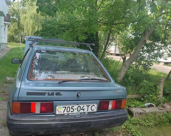 Синій Форд Ескорт, об'ємом двигуна 1.4 л та пробігом 478 тис. км за 1300 $, фото 3 на Automoto.ua