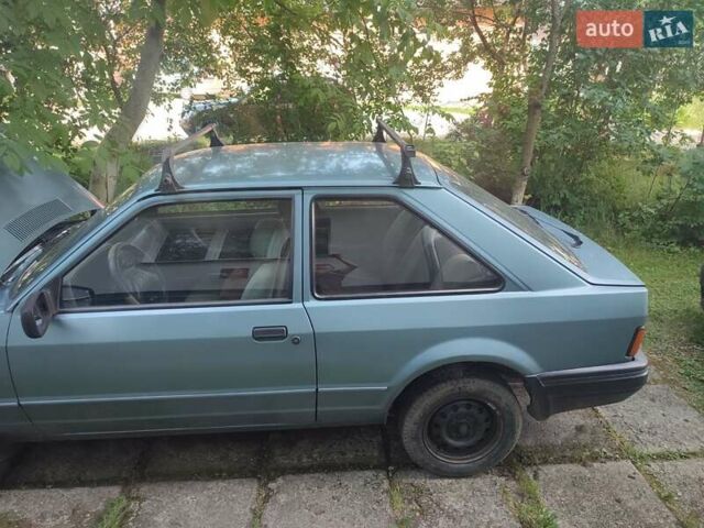 Синій Форд Ескорт, об'ємом двигуна 1.4 л та пробігом 478 тис. км за 1300 $, фото 6 на Automoto.ua