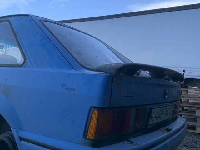 Синій Форд Ескорт, об'ємом двигуна 0 л та пробігом 450 тис. км за 250 $, фото 6 на Automoto.ua