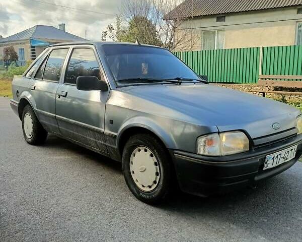 Синий Форд Эскорт, объемом двигателя 1.3 л и пробегом 100 тыс. км за 800 $, фото 18 на Automoto.ua