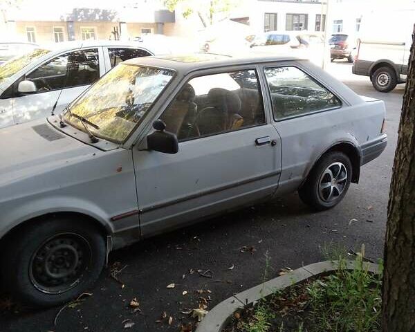 Синий Форд Эскорт, объемом двигателя 1.3 л и пробегом 500 тыс. км за 550 $, фото 6 на Automoto.ua