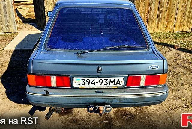 Синий Форд Эскорт, объемом двигателя 1.3 л и пробегом 0 тыс. км за 1000 $, фото 3 на Automoto.ua