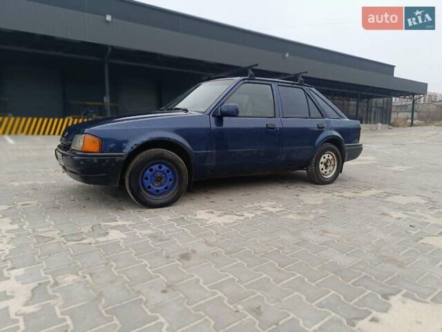 Синій Форд Ескорт, об'ємом двигуна 1.3 л та пробігом 250 тис. км за 700 $, фото 7 на Automoto.ua