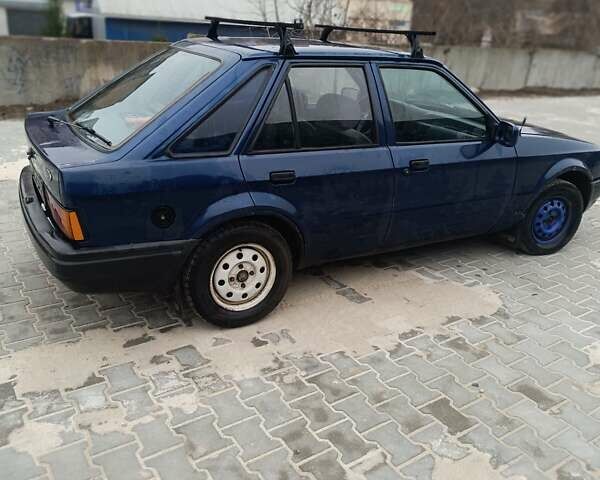 Синій Форд Ескорт, об'ємом двигуна 1.3 л та пробігом 250 тис. км за 700 $, фото 10 на Automoto.ua