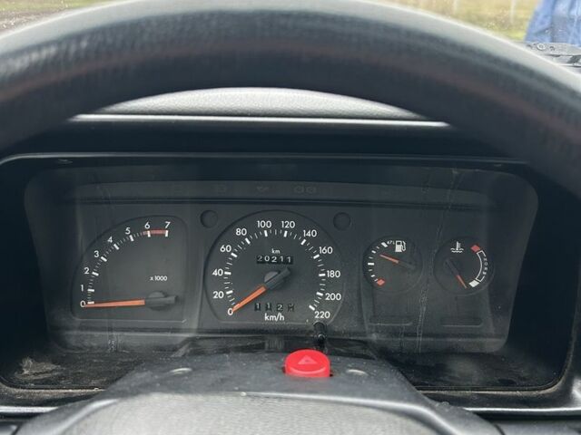 Синий Форд Эскорт, объемом двигателя 1.3 л и пробегом 20 тыс. км за 1200 $, фото 4 на Automoto.ua