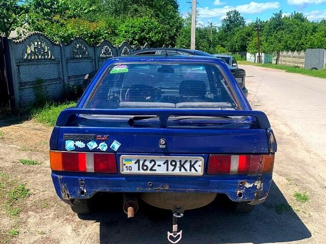Синий Форд Эскорт, объемом двигателя 1.4 л и пробегом 148 тыс. км за 210 $, фото 4 на Automoto.ua