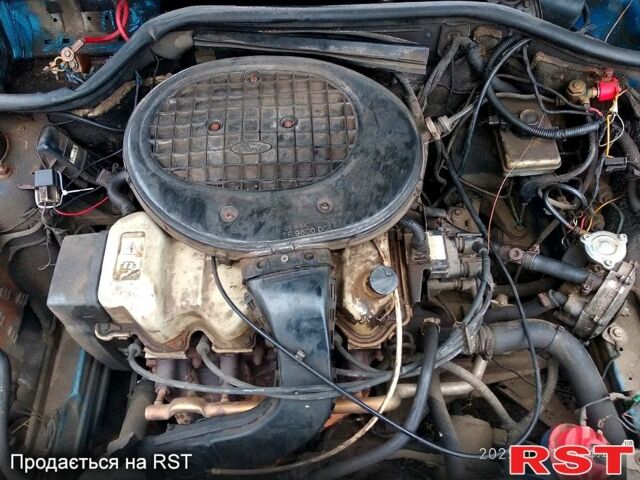 Синій Форд Ескорт, об'ємом двигуна 1.4 л та пробігом 0 тис. км за 1000 $, фото 2 на Automoto.ua