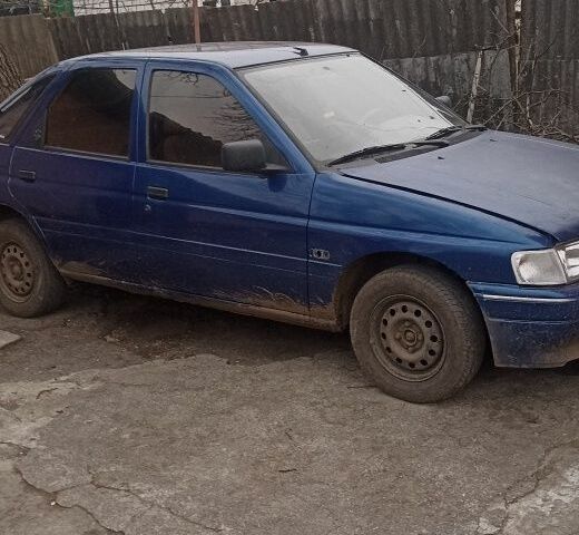 Синій Форд Ескорт, об'ємом двигуна 0 л та пробігом 1 тис. км за 751 $, фото 4 на Automoto.ua